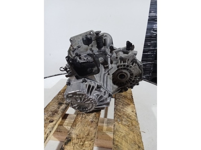 Recambio de caja cambios para hyundai matrix (fc) 1.6 gls referencia OEM IAM J61873908476  