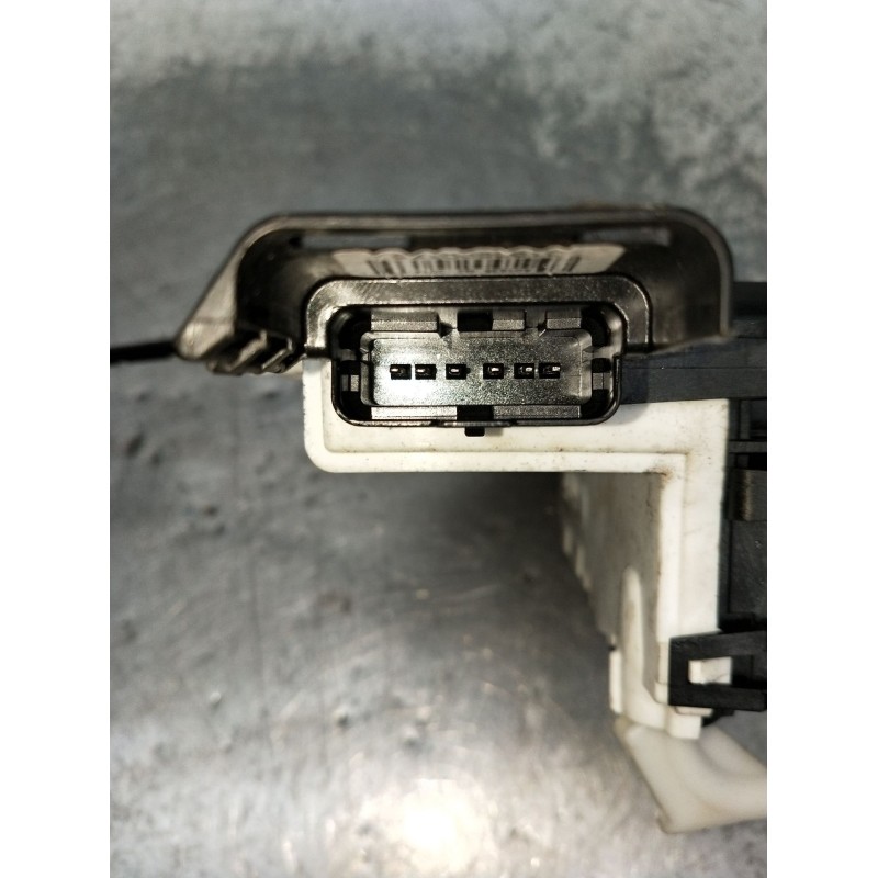 Recambio de motor cierre centralizado delantero derecho para peugeot partner kasten referencia OEM IAM   5P