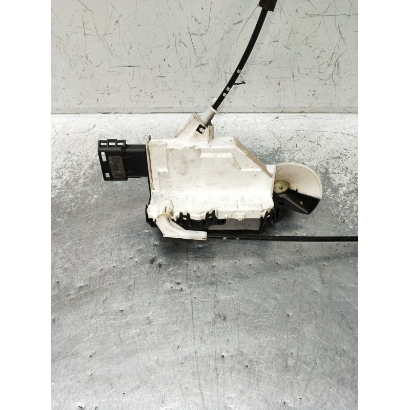 Recambio de motor cierre centralizado delantero izquierdo para peugeot partner kasten referencia OEM IAM   5P