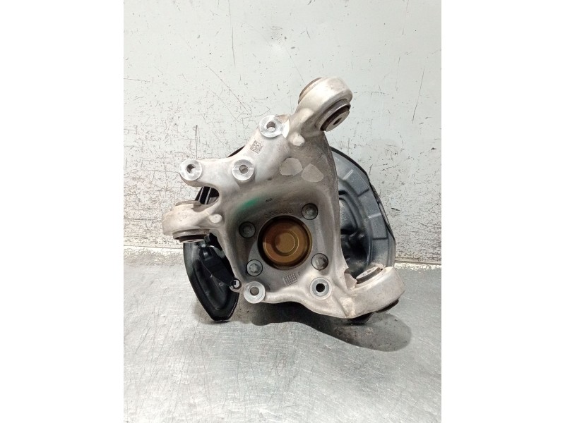 Recambio de mangueta trasera izquierda para mercedes-benz clase gla (bm 247) referencia OEM IAM 2470500  