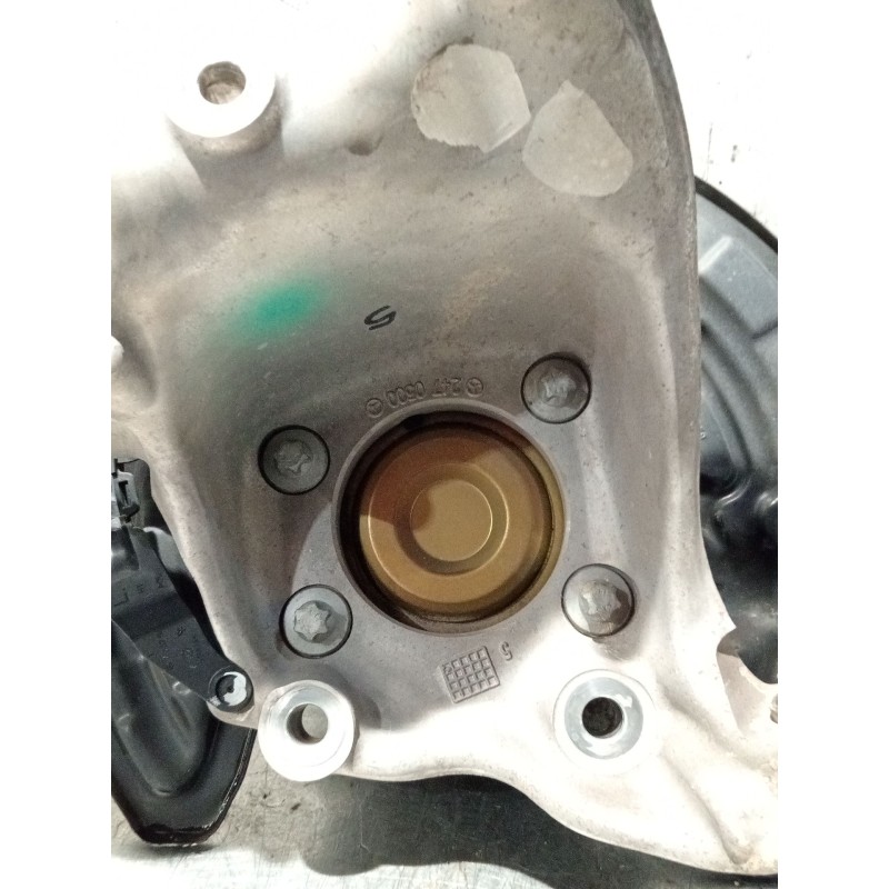 Recambio de mangueta trasera izquierda para mercedes-benz clase gla (bm 247) referencia OEM IAM 2470500  