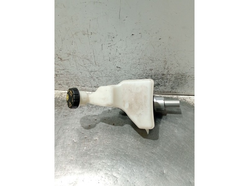 Recambio de bomba freno para mercedes-benz clase gla (bm 247) referencia OEM IAM A1774304300  