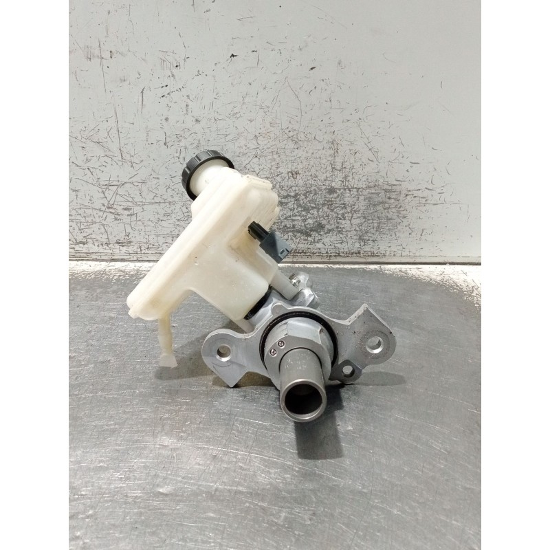 Recambio de bomba freno para mercedes-benz clase gla (bm 247) referencia OEM IAM A1774304300  