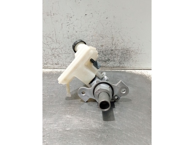 Recambio de bomba freno para mercedes-benz clase gla (bm 247) referencia OEM IAM A1774304300  