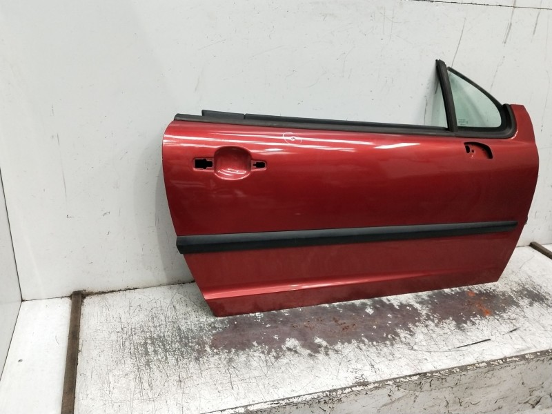 Recambio de puerta delantera derecha para peugeot 207 cc referencia OEM IAM   