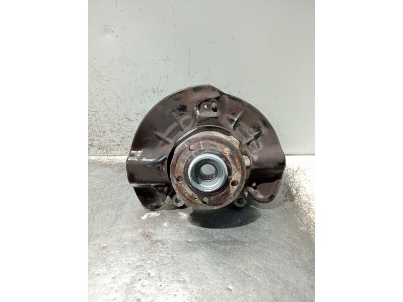 Recambio de mangueta delantera derecha para mercedes-benz clase gla (bm 247) referencia OEM IAM   