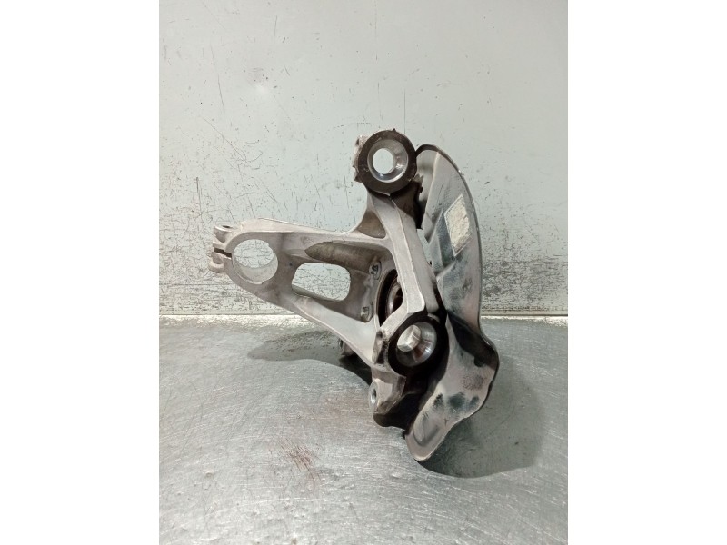 Recambio de mangueta delantera derecha para mercedes-benz clase gla (bm 247) referencia OEM IAM   