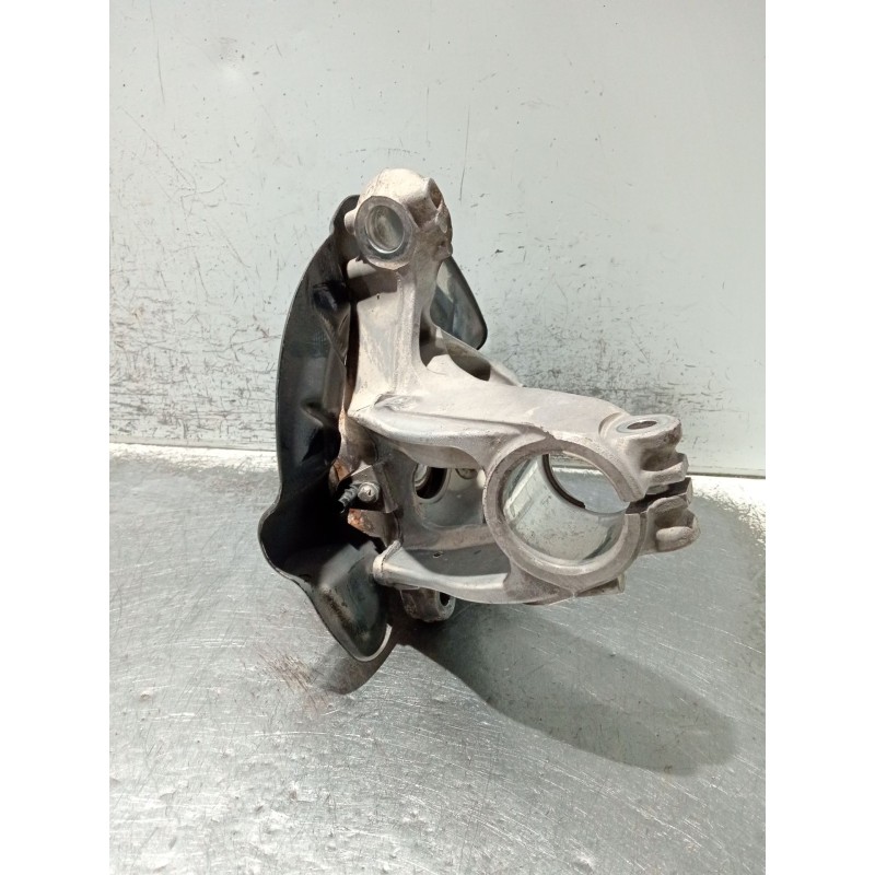 Recambio de mangueta delantera derecha para mercedes-benz clase gla (bm 247) referencia OEM IAM   