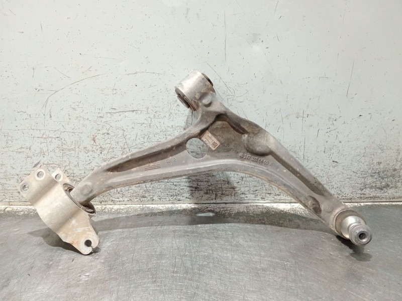 Recambio de brazo suspension inferior delantero derecho para mercedes-benz clase gla (bm 247) referencia OEM IAM 2473330400  