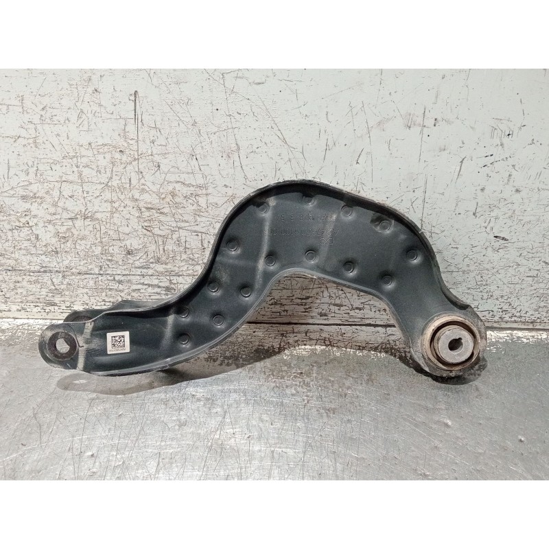 Recambio de brazo suspension superior trasero derecho para mercedes-benz clase gla (bm 247) referencia OEM IAM A2473506100006  