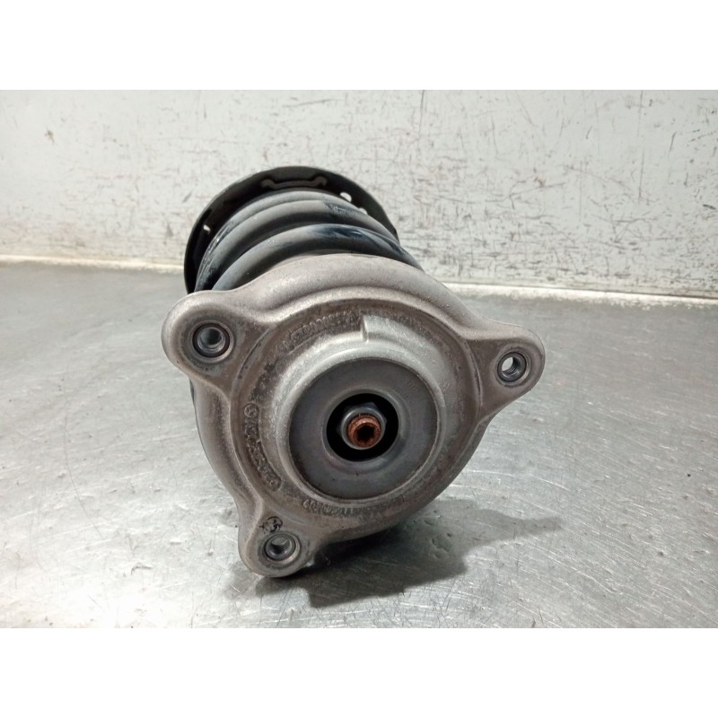 Recambio de amortiguador delantero derecho para mercedes-benz clase gla (bm 247) referencia OEM IAM a2473208601  