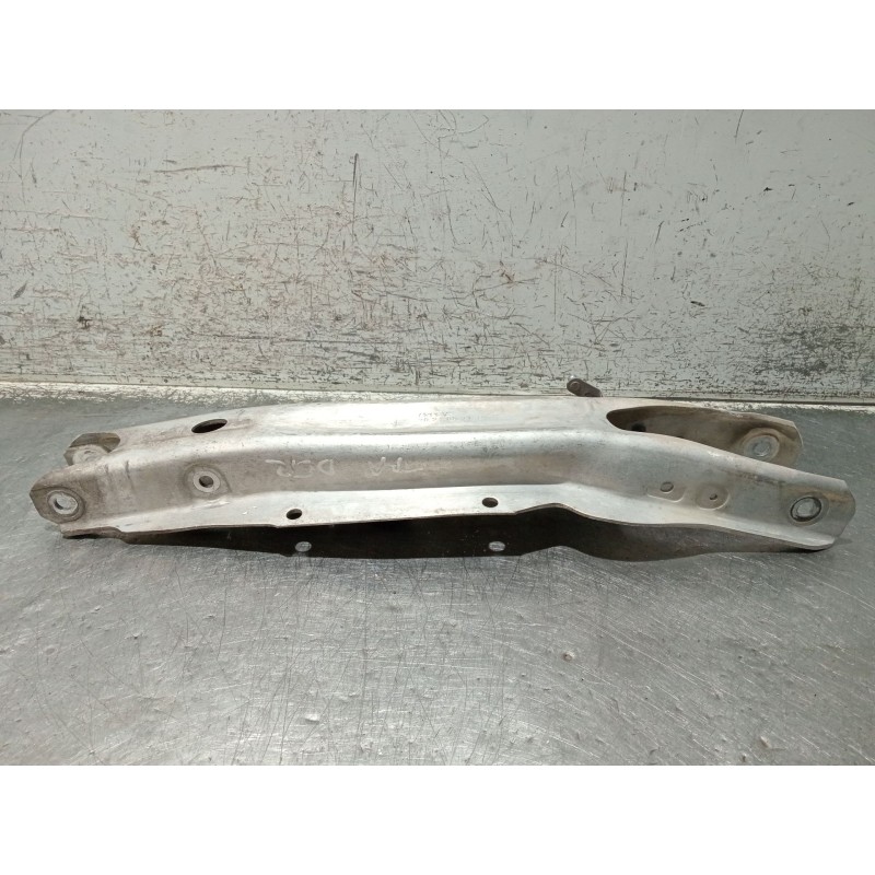 Recambio de brazo suspension inferior trasero derecho para mercedes-benz clase gla (bm 247) referencia OEM IAM A2473523700  