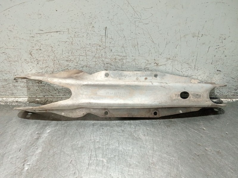 Recambio de brazo suspension inferior trasero izquierdo para mercedes-benz clase gla (bm 247) referencia OEM IAM A2473523700  