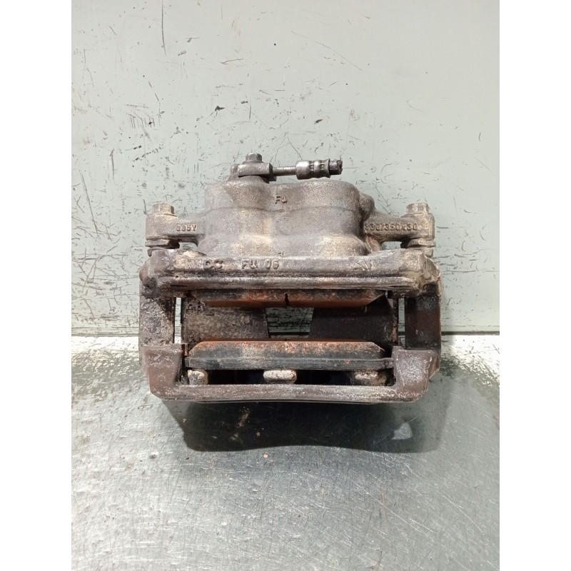 Recambio de pinza freno delantera derecha para mercedes-benz clase gla (bm 247) referencia OEM IAM A1774213400  