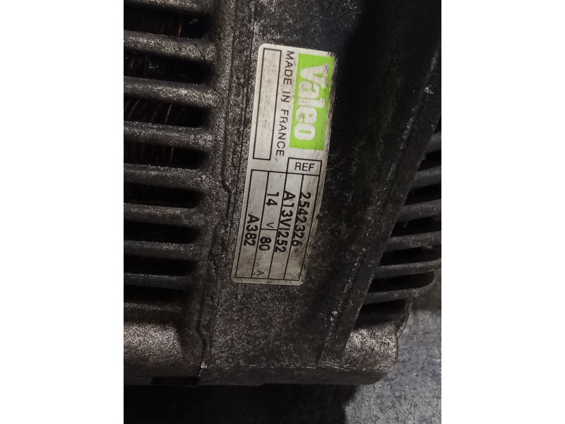 Recambio de alternador para renault megane i fase 2 berlina (ba0) referencia OEM IAM 7701499961 2542326 