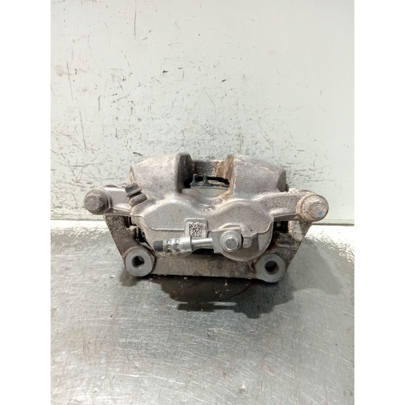 Recambio de pinza freno delantera izquierda para mercedes-benz clase gla (bm 247) referencia OEM IAM a1774213300  