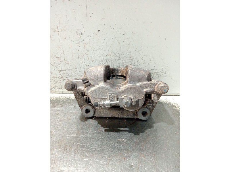 Recambio de pinza freno delantera izquierda para mercedes-benz clase gla (bm 247) referencia OEM IAM a1774213300  