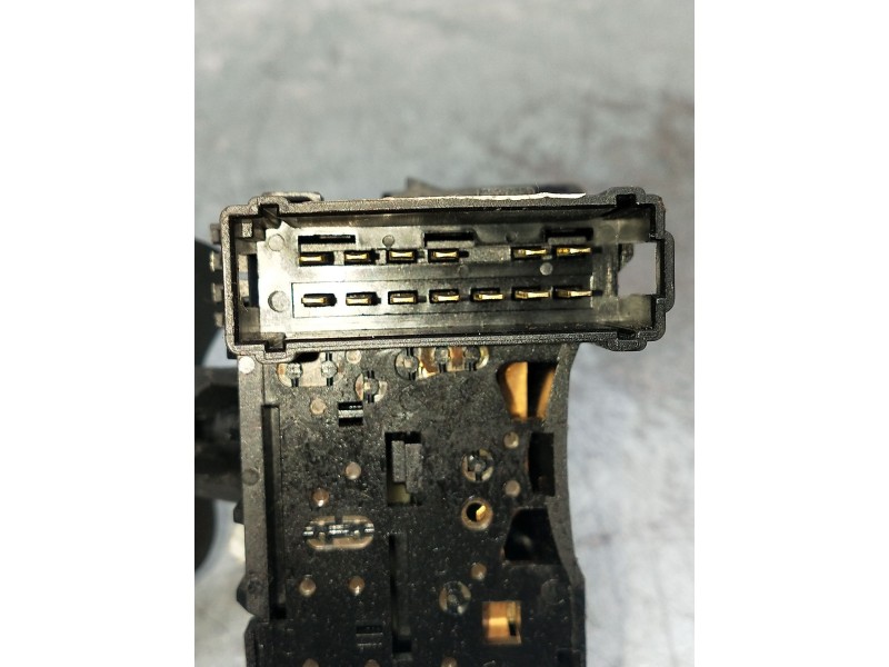 Recambio de mando limpia para opel vivaro furgón/combi (07.2006 =>) referencia OEM IAM 901057740  