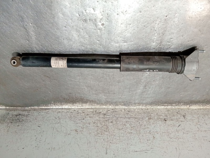 Recambio de amortiguador trasero derecho para mercedes-benz clase gla (bm 247) referencia OEM IAM A2473200204 801404007943 
