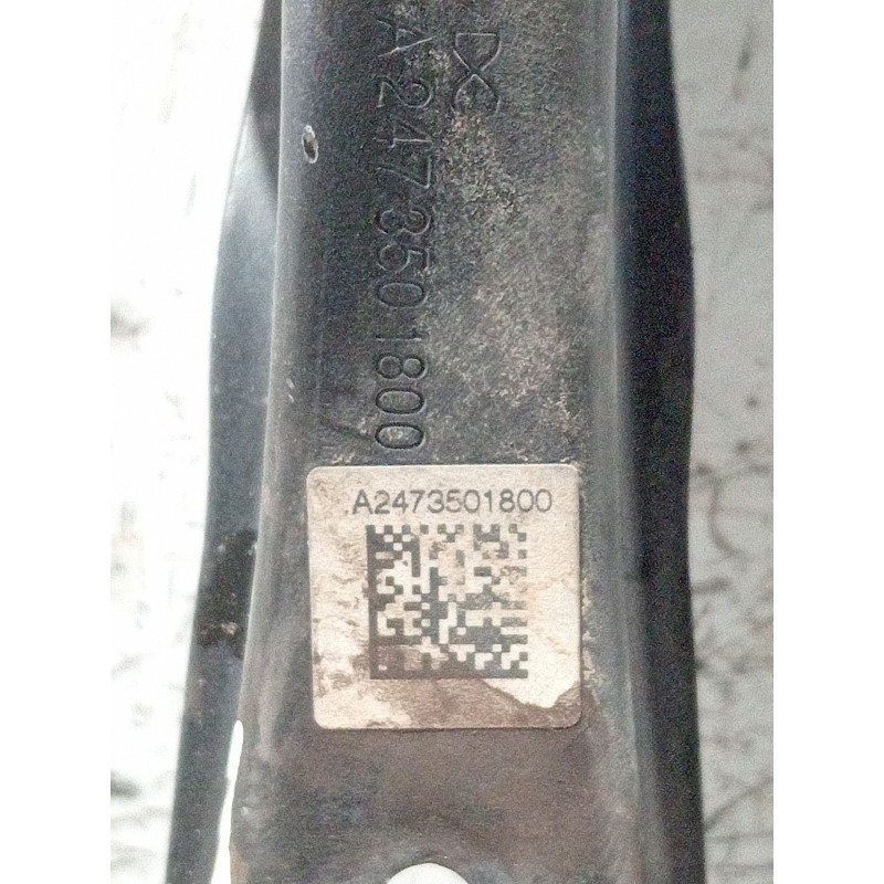Recambio de brazo suspension inferior trasero izquierdo para mercedes-benz clase gla (bm 247) referencia OEM IAM A2473501800  