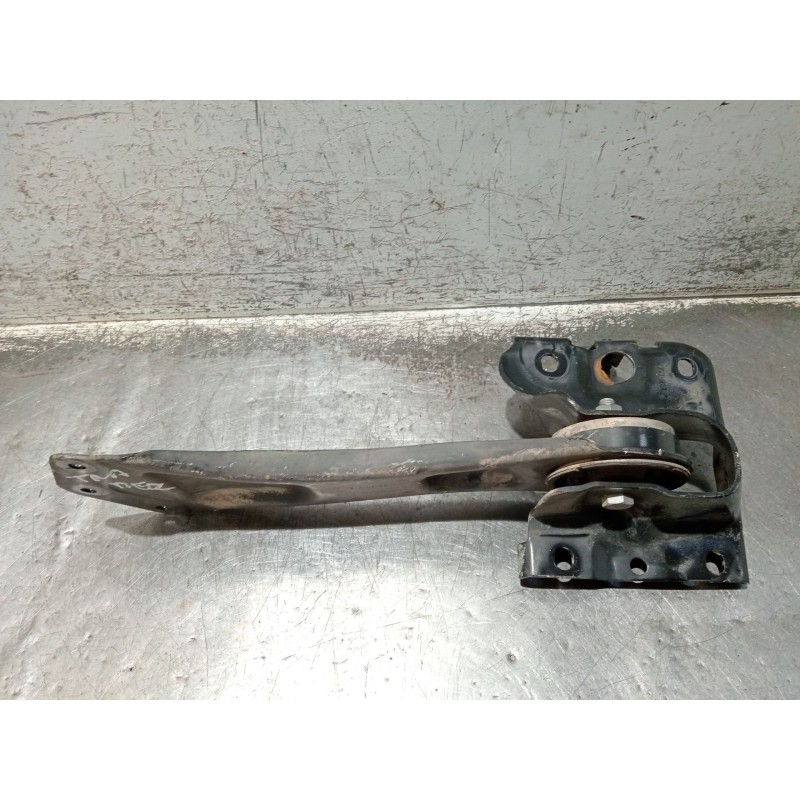 Recambio de brazo suspension inferior trasero derecho para mercedes-benz clase gla (bm 247) referencia OEM IAM A2473520800  