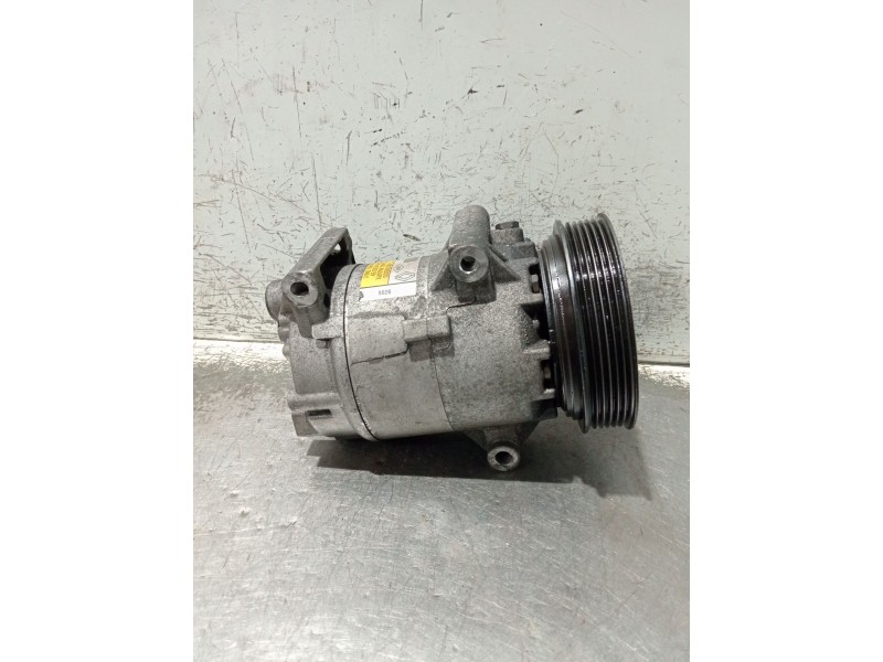 Recambio de compresor aire acondicionado para renault megane ii berlina 5p referencia OEM IAM 8200050141 01139026 