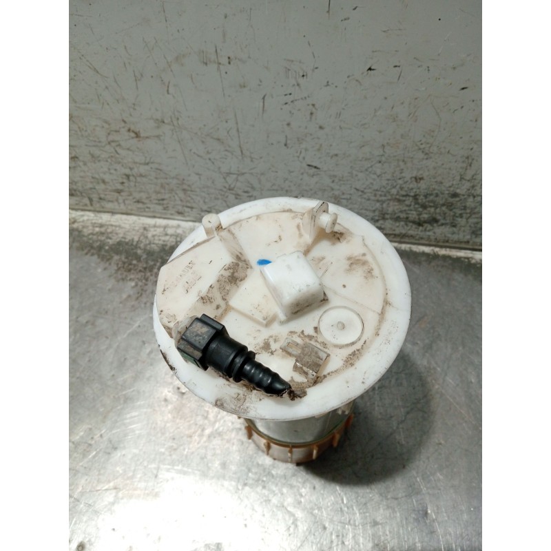 Recambio de bomba combustible para renault megane ii berlina 5p referencia OEM IAM 8200029163A  