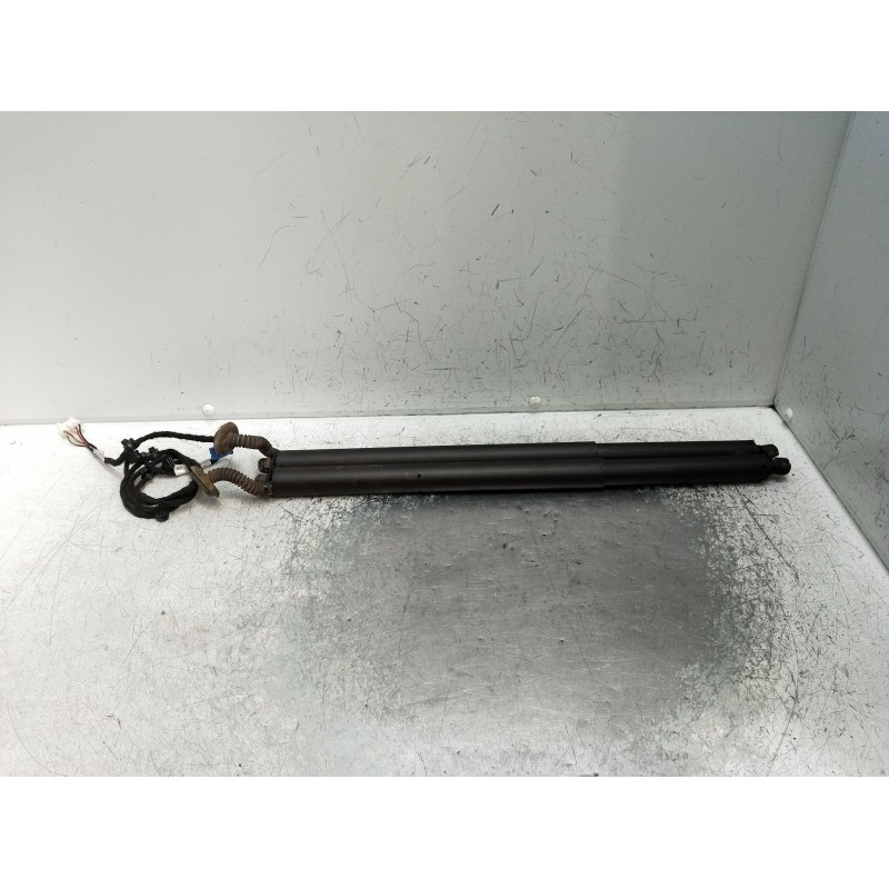 Recambio de amortiguadores maletero / porton para mercedes-benz clase gla (bm 247) referencia OEM IAM A2478902300207134B00342A24