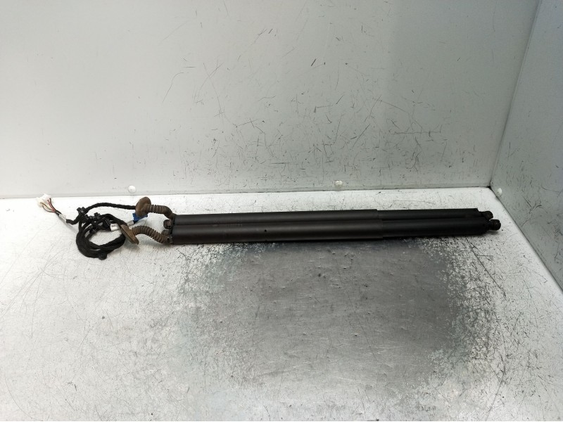 Recambio de amortiguadores maletero / porton para mercedes-benz clase gla (bm 247) referencia OEM IAM A2478902300207134B00342A24