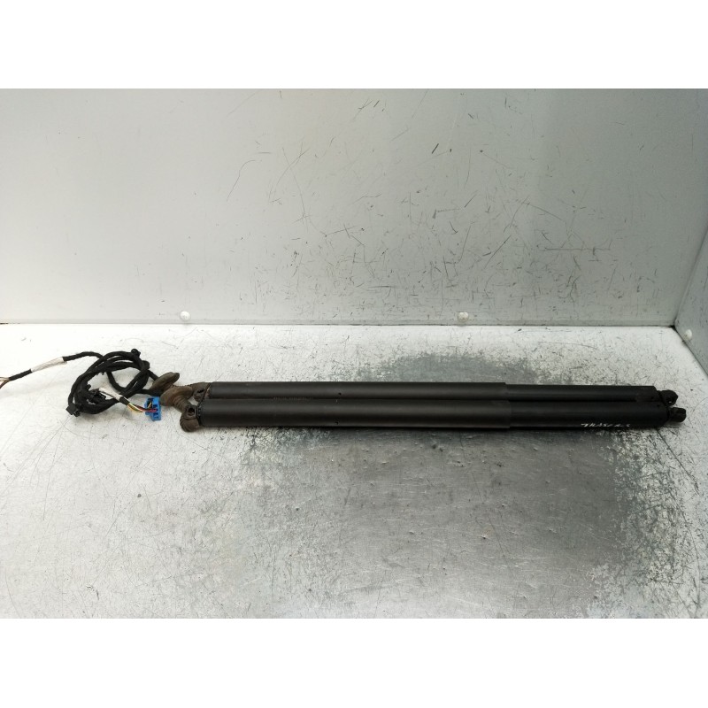 Recambio de amortiguadores maletero / porton para mercedes-benz clase gla (bm 247) referencia OEM IAM A2478902300207134B00342A24