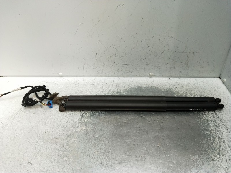 Recambio de amortiguadores maletero / porton para mercedes-benz clase gla (bm 247) referencia OEM IAM A2478902300207134B00342A24