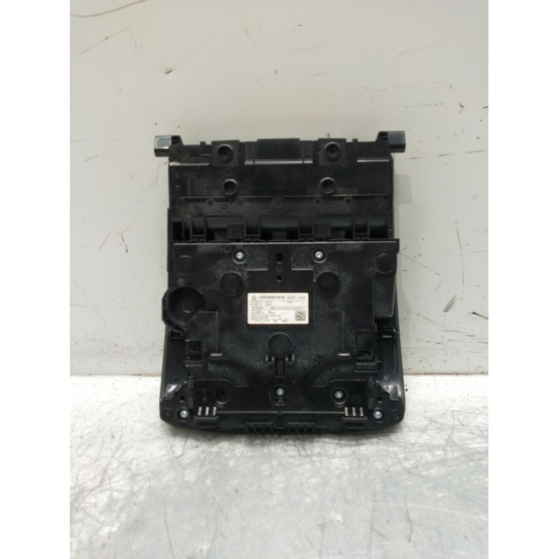 Recambio de luz interior para mercedes-benz clase gla (bm 247) referencia OEM IAM A0009001919  