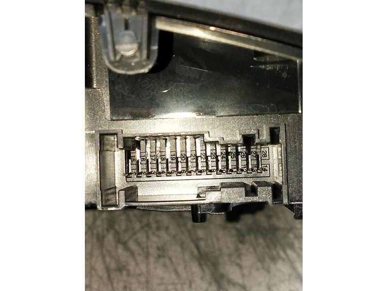 Recambio de luz interior para mercedes-benz clase gla (bm 247) referencia OEM IAM A0009001919  