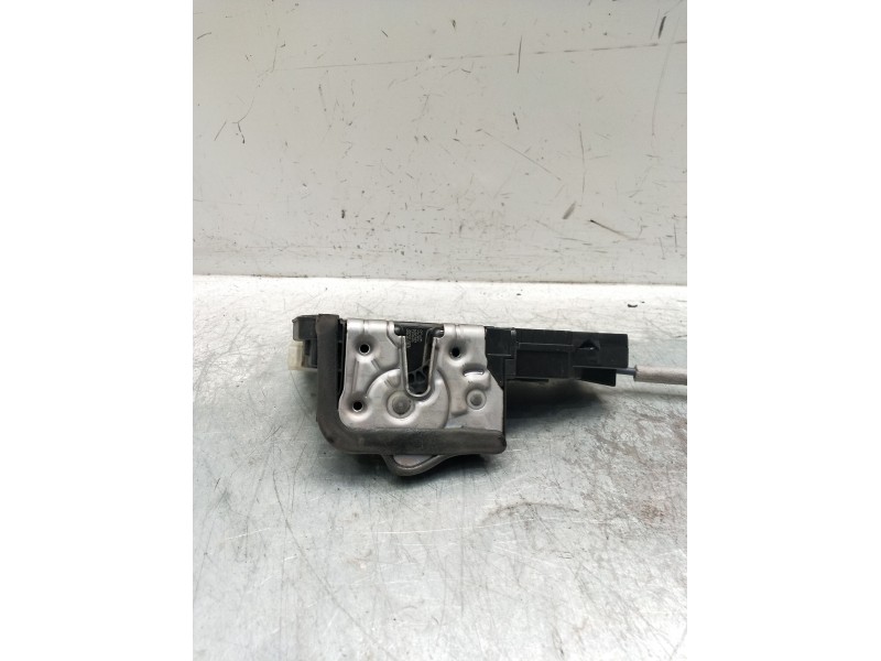 Recambio de motor cierre centralizado delantero izquierdo para mercedes-benz clase gla (bm 247) referencia OEM IAM a0997202302a1