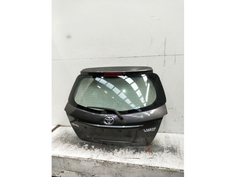 Recambio de porton trasero para toyota yaris live referencia OEM IAM  5p 