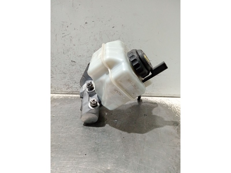 Recambio de bomba freno para volkswagen passat cc (357) 2.0 tdi referencia OEM IAM 3C611301 03350886771 