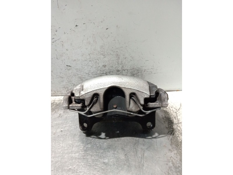 Recambio de pinza freno delantera derecha para volkswagen passat cc (357) 2.0 tdi referencia OEM IAM 582V4  