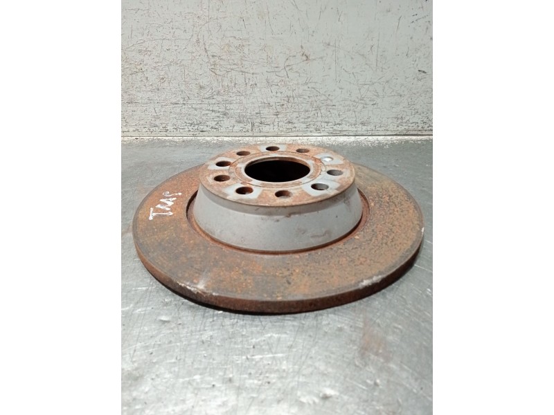 Recambio de disco freno trasero para volkswagen passat cc (357) 2.0 tdi referencia OEM IAM   