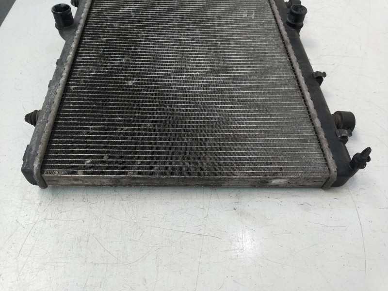 Recambio de radiador agua para peugeot 407 st confort pack referencia OEM IAM 1330Q9  