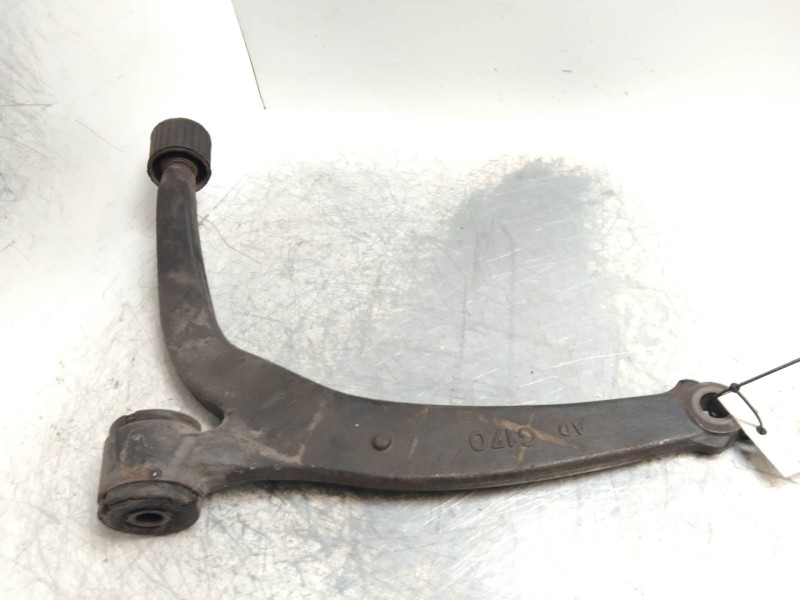 Recambio de brazo suspension inferior delantero izquierdo para peugeot 605 3.0 v6 cat referencia OEM IAM   