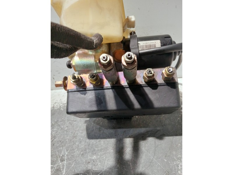 Recambio de abs para volvo serie 440 referencia OEM IAM 10044707343  