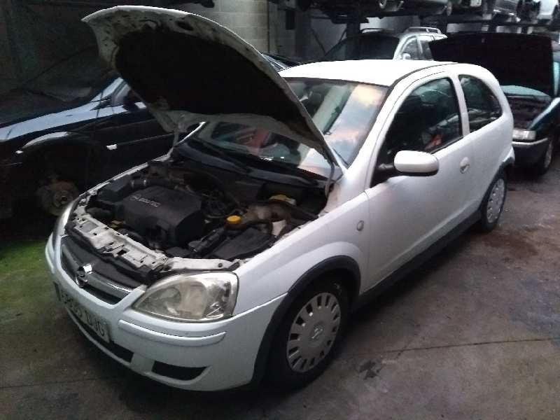 opel corsa c del año 2005