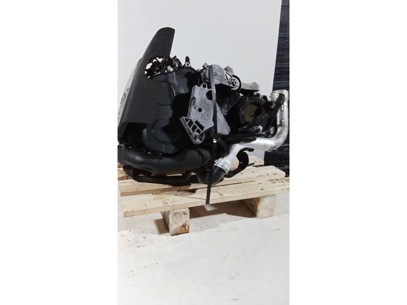 Recambio de motor completo para volkswagen touran (1t1) referencia OEM IAM AZV37590  