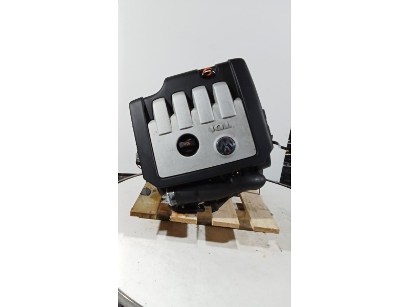 Recambio de motor completo para volkswagen touran (1t1) referencia OEM IAM AZV37590  