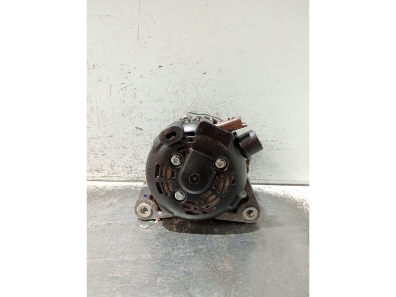 Recambio de alternador para opel corsa f referencia OEM IAM 9835688980 MS1042117143 