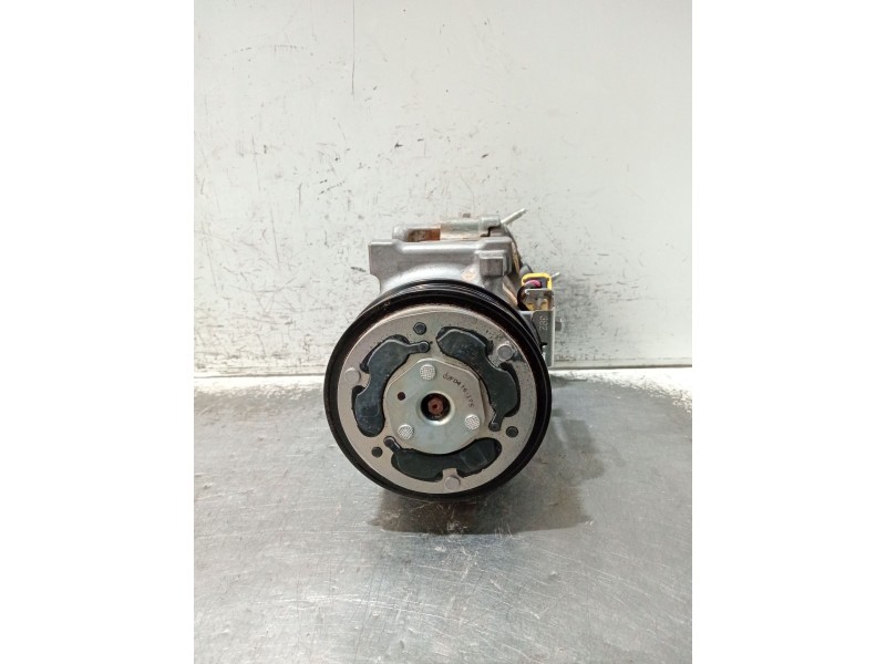 Recambio de compresor aire acondicionado para opel corsa f referencia OEM IAM 9834779880 9834780580 GE4471100640