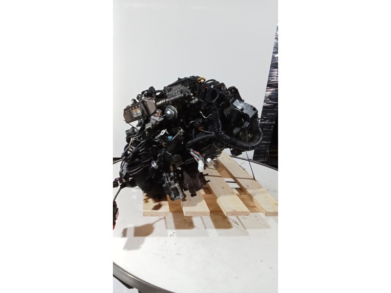 Recambio de motor completo para toyota yaris live referencia OEM IAM 516824  