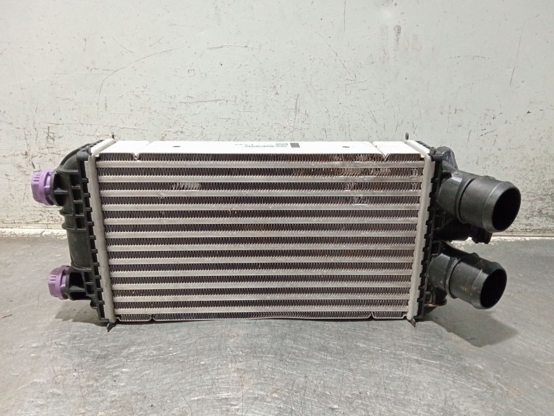 Recambio de intercooler para peugeot 208 (p2) referencia OEM IAM 9824742280 JD271006520 
