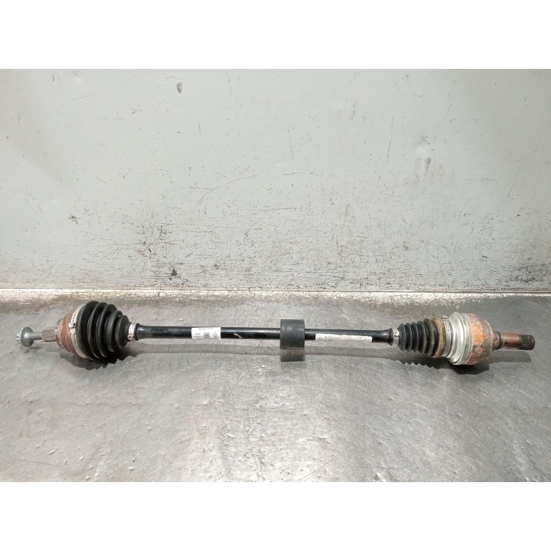 Recambio de transmision delantera derecha para cupra formentor referencia OEM IAM 3Q407272CA  