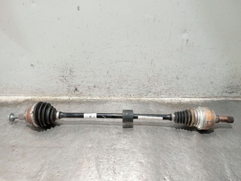 Recambio de transmision delantera derecha para cupra formentor referencia OEM IAM 3Q407272CA  